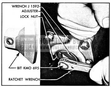 1950 Buick Adjusting Worm Thrust Bearings