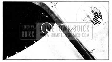 1950 Buick Sectional View of Windshield Header Molding Installation