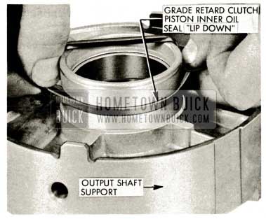 1959 Buick Triple Turbine Transmission - Check Output Shaft Support