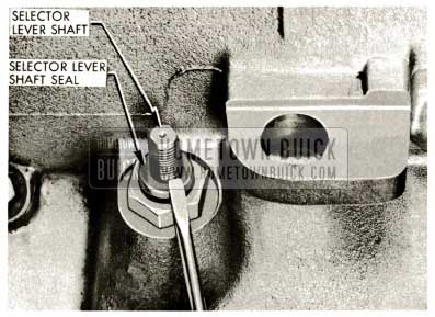 1959 Buick Triple Turbine Transmission - Check Shaft Seal